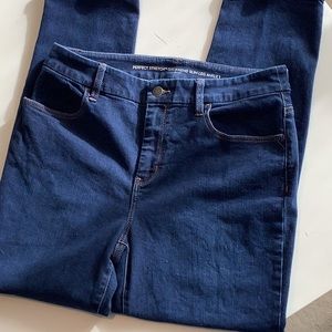 Chico’s Perfect Stretch Girlfriend Slim Leg Ankle Jeans, Size 8